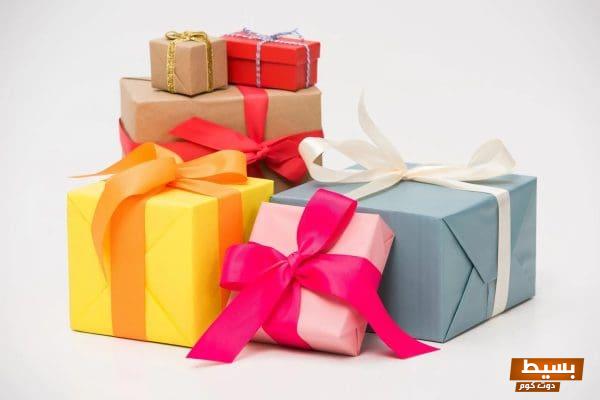 كلام جميل وعبارات هدية مذهلة بدون مناسبة: اجعل لحظاتك أكثر تميزًا وتعبيرًا بأفضل الكلمات! 5 كلام جميل عبارات هدية بدون مناسبة