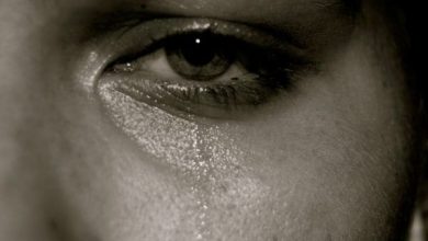 كلام ملهم عن الدنيا الغادرة دروس من الواقع تكشف زيف الحياة وجوهرها الحقيقي 2 كلام عن الدنيا الغدارة