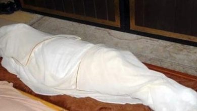 تفسير حلم جثة في البيت: كشف أسرار الرؤية الغامضة ومعانيها العميقة! 6 كلام عن الميت scaled