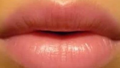 تفسير حلم عدم القدرة على فتح الفم: مغزى عميق ورسائل خفية تحبس داخل أعماق subconscious! 4 كيف تحصلين على شفاه ناعمة ووردية scaled