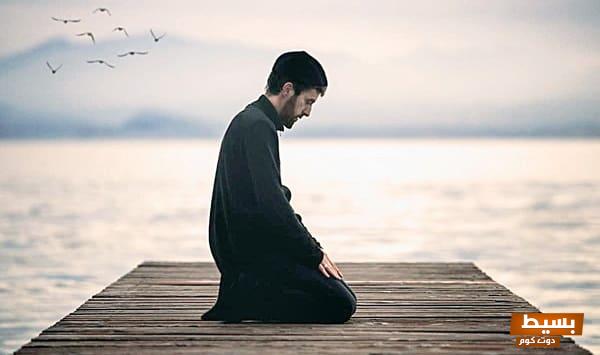 صليت الاستخارة وما حسيت بشي، هل يعني ذلك عدم التوفيق أم أن هناك رسالة مخفية 1 كيفية صلاة الاستخارة ووقتها ودعائها مكتوب