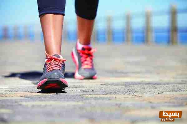للحفاظ على سلامة قوامك عند المشي نصائح فعالة لا غنى عنها لتحقيق التوازن والصحة الجسدية! 1 لسلامة القوام عند المشي ينبغي مراعاة