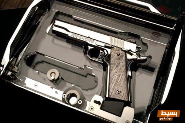 <p><strong>رؤية المسدس في المنام للرجل المتزوج: دلالات قوية تشير إلى التحديات والقرارات المصيرية</strong></p> 1 مسدس