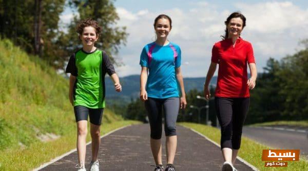 هل المشي يشد الجسم حقًا اكتشف الفوائد المدهشة لصحتك ولياقتك البدنية! 1 هل المشي يشد الجسم؟ 0